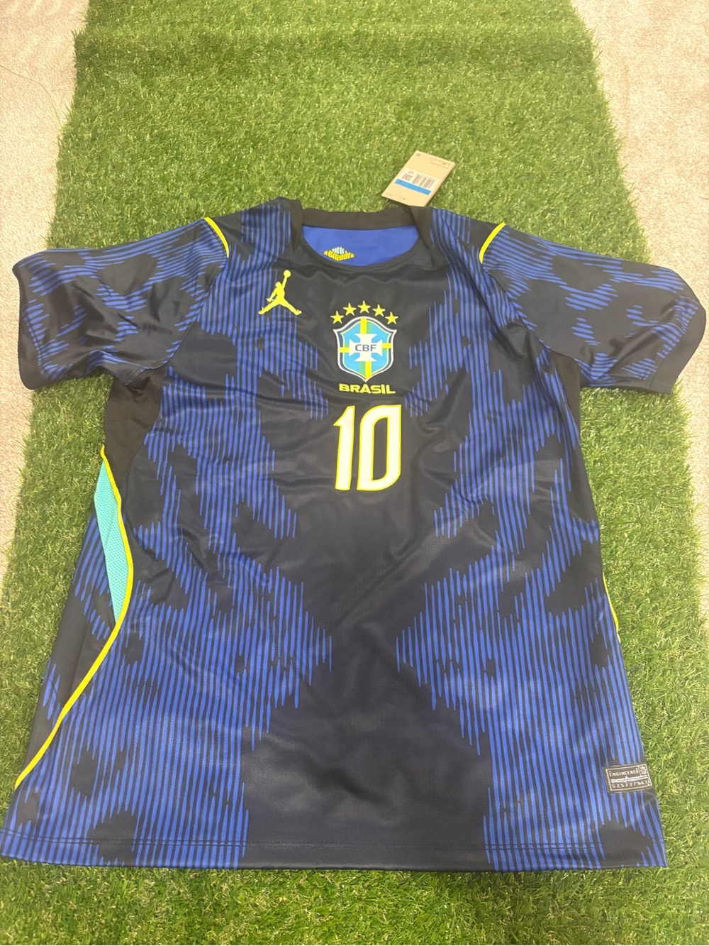 Brazil away word cup Neymar #10 jersey slim fit medium